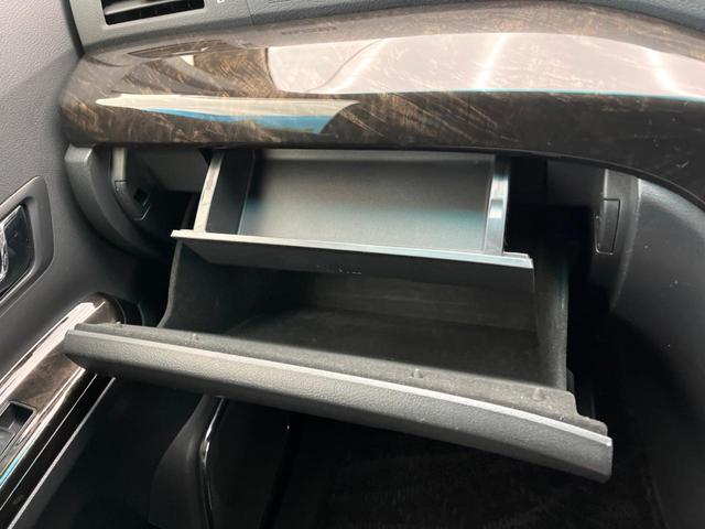 ヴェルファイア ２．４Ｚ　Ｇエディション　フリップダウンモニター　純正８型ナビ　バックカメラ　両側電動ドア　クルーズコントロール　パワーバックドア　クリアランスソナー　前後ドラレコ　ＥＴＣ　メモリー付きパワーシート　ＨＩＤヘッド　禁煙車（63枚目）