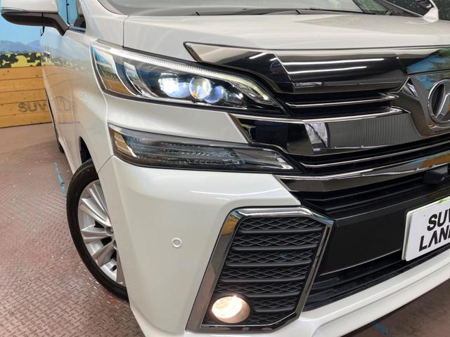 ヴェルファイア ２．５Ｚ　ＢＩＧ－Ｘ１１型ナビ　フリップダウンモニター　両側電動スライド　バックカメラ　デュアルオートエアコン　クリアランスソナー　ドライブレコーダー　ＥＴＣ　ＬＥＤヘッドライト　ＣＤ／ＤＶＤ再生（12枚目）