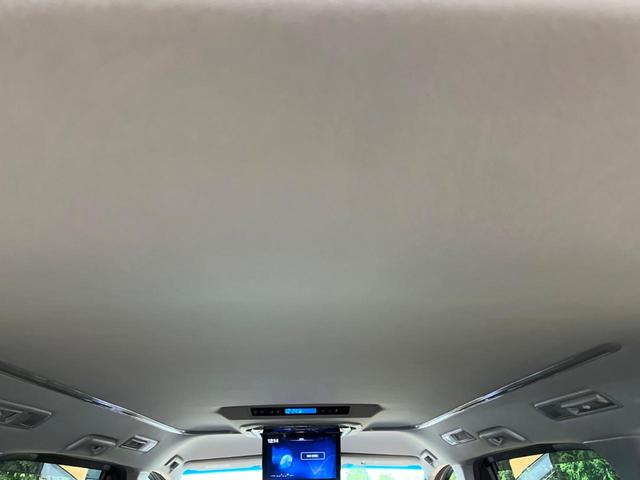 ヴェルファイア ２．５Ｚ　ＢＩＧ－Ｘ１１型ナビ　フリップダウンモニター　両側電動スライド　バックカメラ　デュアルオートエアコン　クリアランスソナー　ドライブレコーダー　ＥＴＣ　ＬＥＤヘッドライト　ＣＤ／ＤＶＤ再生（33枚目）