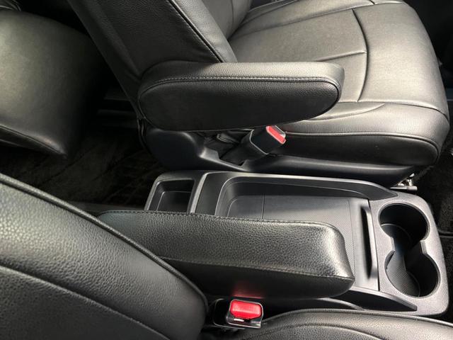 ヴェルファイア ２．５Ｚ　ＢＩＧ－Ｘ１１型ナビ　フリップダウンモニター　両側電動スライド　バックカメラ　デュアルオートエアコン　クリアランスソナー　ドライブレコーダー　ＥＴＣ　ＬＥＤヘッドライト　ＣＤ／ＤＶＤ再生（53枚目）