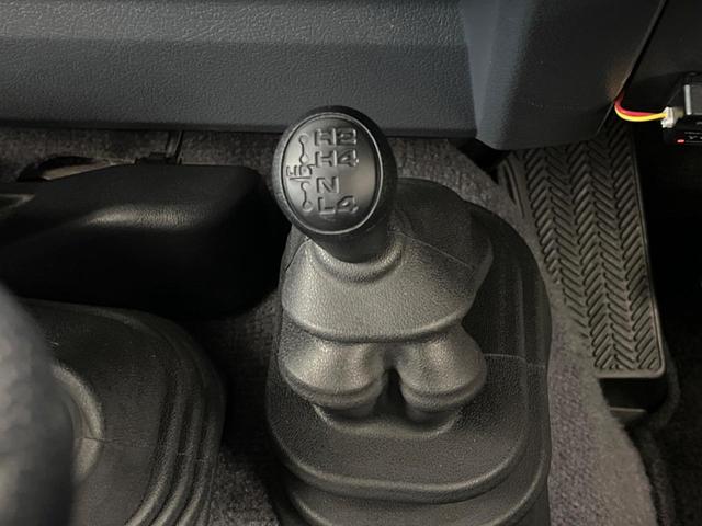 ランドクルーザー７０ バン　カロッツェリアナビ　バックカメラ　ＨＩＤヘッドライト　ＥＴＣ　ウッドコンビステアリング　Ｂｌｕｅｔｏｏｔｈ　ＣＤ　ＤＶＤ再生　フルセグ　禁煙車　ＬＥＤフォグライト　シートカバー　前後ドラレコ（6枚目）