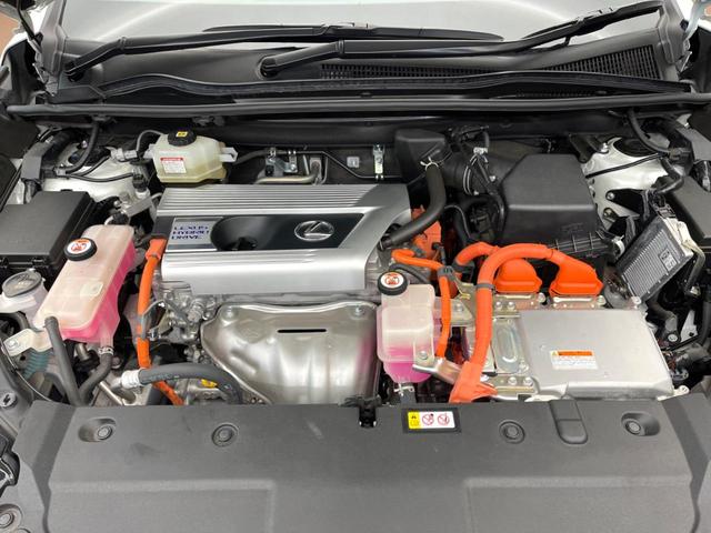 ＮＸ ＮＸ３００ｈ　バージョンＬ　サンルーフ　純正１０型ナビ　ハンズフリーパワーバックドア　メモリーシート　シートベンチレーション　後席シートヒーター　３眼ＬＥＤヘッドライト　ブラインドスポットモニター　バックカメラ　禁煙車（18枚目）