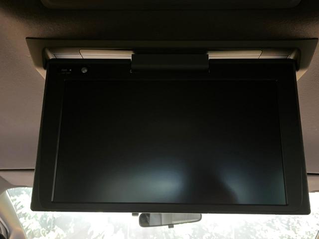 ヴォクシー ＺＳ　煌　フリップダウンモニター　純正１０型ナビ　両側電動スライド　７人乗り　クルーズコントロール　ＬＥＤヘッドライト　オートハイビーム　オートライト　バックカメラ　スマートキー　デュアルオートエアコン　禁煙車（3枚目）