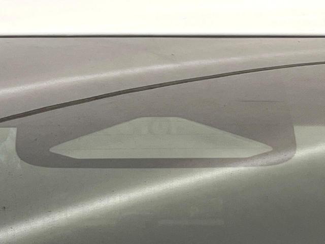 アルファード Ｚ　黒革シート　全周囲カメラ　ガラスルーフ　両側電動ドア　純正１４インチナビ　後席モニター　１００Ｖ電源　セーフティセンス　レーダークルーズ　電動リアゲート　前席シートエアコン　リアシートエアコン（7枚目）