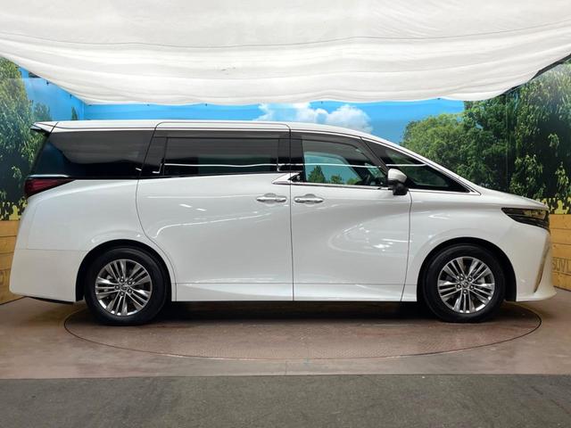 アルファード Ｚ　黒革シート　全周囲カメラ　ガラスルーフ　両側電動ドア　純正１４インチナビ　後席モニター　１００Ｖ電源　セーフティセンス　レーダークルーズ　電動リアゲート　前席シートエアコン　リアシートエアコン（24枚目）