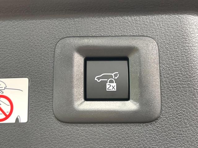 アルファード Ｚ　黒革シート　全周囲カメラ　ガラスルーフ　両側電動ドア　純正１４インチナビ　後席モニター　１００Ｖ電源　セーフティセンス　レーダークルーズ　電動リアゲート　前席シートエアコン　リアシートエアコン（32枚目）