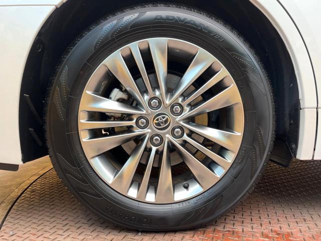 アルファード Ｚ　黒革シート　全周囲カメラ　ガラスルーフ　両側電動ドア　純正１４インチナビ　後席モニター　１００Ｖ電源　セーフティセンス　レーダークルーズ　電動リアゲート　前席シートエアコン　リアシートエアコン（46枚目）