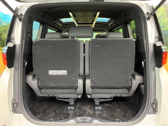 アルファード Ｚ　黒革シート　全周囲カメラ　ガラスルーフ　両側電動ドア　純正１４インチナビ　後席モニター　１００Ｖ電源　セーフティセンス　レーダークルーズ　電動リアゲート　前席シートエアコン　リアシートエアコン（54枚目）