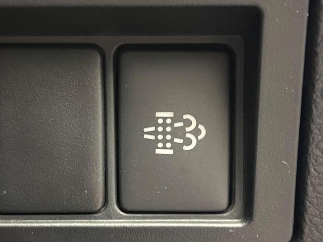 ハイラックス Ｚ　ディーゼル（軽油）７インチＳＤナビ　バックカメラ　セーフティセンス　レーダークルーズ　コーナーセンサー　車線逸脱警報　ドラレコ　　スマートキー　ＬＥＤヘッド　ＥＴＣ　純正１７インチアルミ（23枚目）