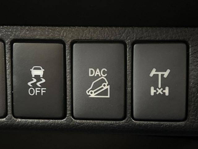 ハイラックス Ｚ　ディーゼル（軽油）７インチＳＤナビ　バックカメラ　セーフティセンス　レーダークルーズ　コーナーセンサー　車線逸脱警報　ドラレコ　　スマートキー　ＬＥＤヘッド　ＥＴＣ　純正１７インチアルミ（24枚目）