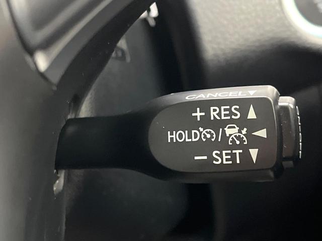 ハリアー プレミアム　９型純正ＳＤナビ　バックカメラ　セーフティセンス　レーダークルーズ　禁煙車　電動リアゲート　ハーフレザーシート　パワーシート　コーナーセンサー　スマートキー　ＬＥＤヘッド　ＥＴＣ（6枚目）