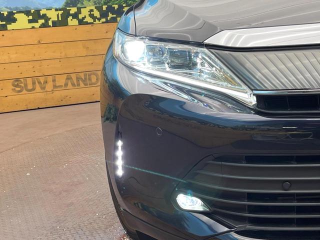 ハリアー プレミアム　９型純正ＳＤナビ　バックカメラ　セーフティセンス　レーダークルーズ　禁煙車　電動リアゲート　ハーフレザーシート　パワーシート　コーナーセンサー　スマートキー　ＬＥＤヘッド　ＥＴＣ（13枚目）