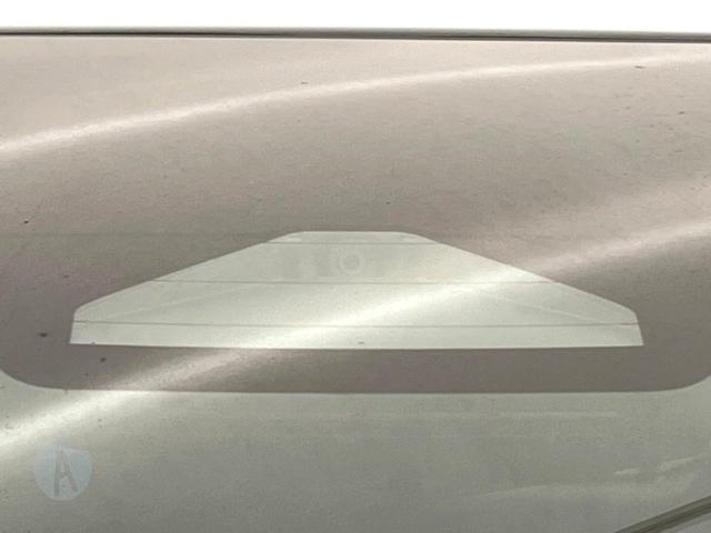 ヤリスクロス X SDナビ トヨタセーフティセンス バックカメラ クリアランスソナー LEDヘッドライト ETC オートハイビーム 車線逸脱警報 オートエアコン Bluetooth フルセグ オートエアコン(3枚目)