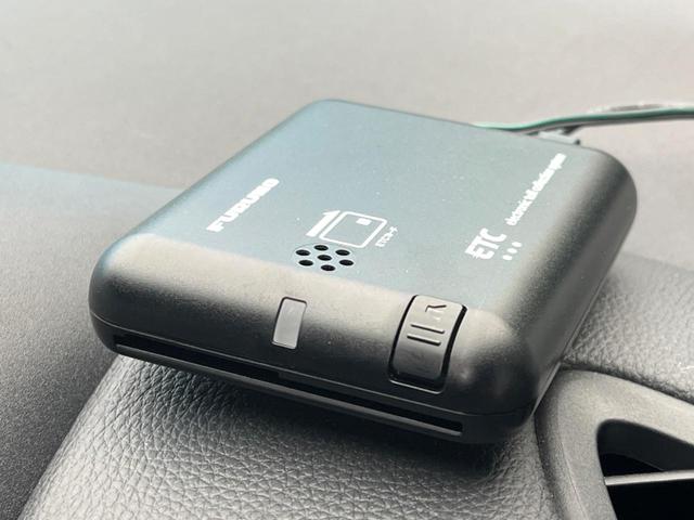 ヤリスクロス X SDナビ トヨタセーフティセンス バックカメラ クリアランスソナー LEDヘッドライト ETC オートハイビーム 車線逸脱警報 オートエアコン Bluetooth フルセグ オートエアコン(7枚目)