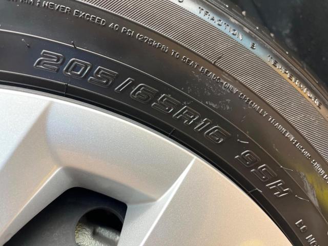 ヤリスクロス X SDナビ トヨタセーフティセンス バックカメラ クリアランスソナー LEDヘッドライト ETC オートハイビーム 車線逸脱警報 オートエアコン Bluetooth フルセグ オートエアコン(21枚目)