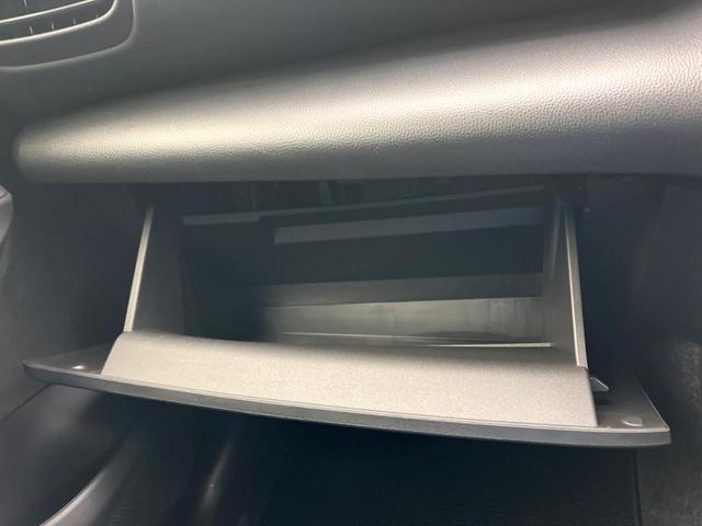 ヤリスクロス X SDナビ トヨタセーフティセンス バックカメラ クリアランスソナー LEDヘッドライト ETC オートハイビーム 車線逸脱警報 オートエアコン Bluetooth フルセグ オートエアコン(51枚目)