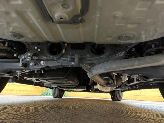 ハリアー エレガンス　サンルーフ　モデリスタエアロ　ＢＩＧＸ９インチナビ　バックカメラ　ハーフレザーシート　パワーシート　ＬＥＤヘッドライト／フロントフォグ　ＥＴＣ　純正１７インチアルミ　Ｂｌｕｅｔｏｏｔｈ（19枚目）