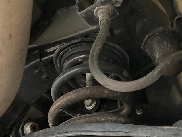 ハリアー エレガンス　サンルーフ　モデリスタエアロ　ＢＩＧＸ９インチナビ　バックカメラ　ハーフレザーシート　パワーシート　ＬＥＤヘッドライト／フロントフォグ　ＥＴＣ　純正１７インチアルミ　Ｂｌｕｅｔｏｏｔｈ（20枚目）