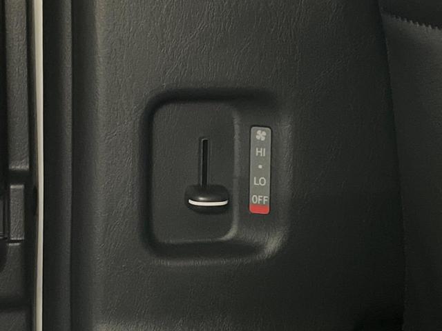 ハイエースバン ロングスーパーGL ダークプライムS 両側電動スライド 9型ナビ 全周囲カメラ トヨタセーフティセンス デジタルインナーミラー 100V電源 LEDヘッドライト オートマチックハイビーム オートライト ハーフレザーシート レーンキープ(47枚目)