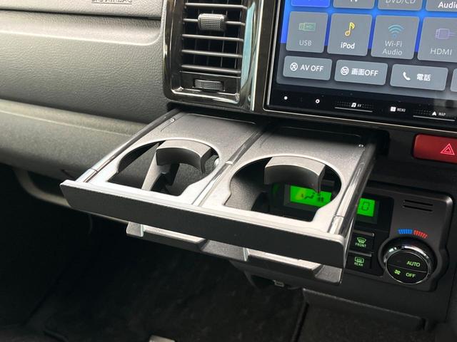 ハイエースバン ロングスーパーGL ダークプライムS 両側電動スライド 9型ナビ 全周囲カメラ トヨタセーフティセンス デジタルインナーミラー 100V電源 LEDヘッドライト オートマチックハイビーム オートライト ハーフレザーシート レーンキープ(58枚目)