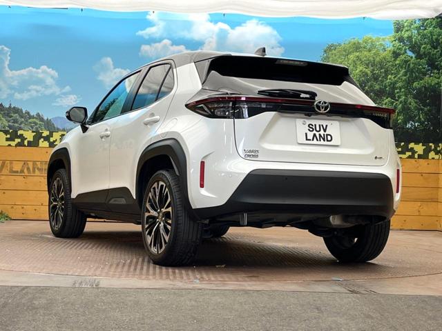 ヤリスクロス ハイブリッドZ 純正8インチナビ 全周囲カメラ セーフティセンス レーダークルーズ ハーフ合皮シート パワーシート シートヒーター ドラレコ コーナーセンサー ビルトインETC 純正18インチアルミ(24枚目)