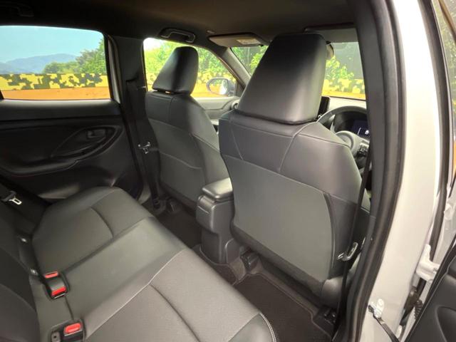 ヤリスクロス ハイブリッドZ 純正8インチナビ 全周囲カメラ セーフティセンス レーダークルーズ ハーフ合皮シート パワーシート シートヒーター ドラレコ コーナーセンサー ビルトインETC 純正18インチアルミ(34枚目)