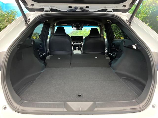 ハリアー G 純正12型ディスプレイ バックカメラ デジタルインナーミラー セーフティセンス 電動リアゲート ハーフレザーシート パワーシート ドラレコ コーナーセンサー LEDヘッド/フォグ ETC2.0(10枚目)