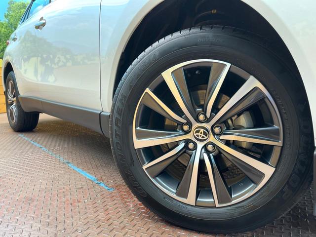 ハリアー G 純正12型ディスプレイ バックカメラ デジタルインナーミラー セーフティセンス 電動リアゲート ハーフレザーシート パワーシート ドラレコ コーナーセンサー LEDヘッド/フォグ ETC2.0(13枚目)