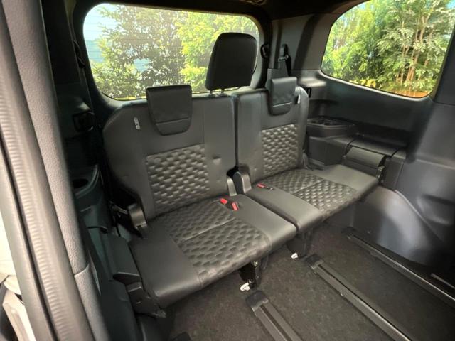 ヴォクシー ハイブリッドS-Z 純正10.5インチナビ 両側電動ドア CD/DVDデッキ バックカメラ 100V電源 トヨタセーフティセンス レーダークルーズ ハーフレザーシート ETC 純正17インチアルミ(10枚目)