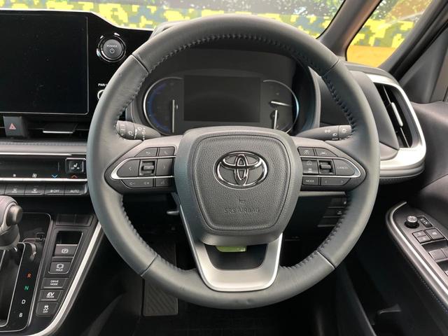 ヴォクシー ハイブリッドS-Z 純正10.5インチナビ 両側電動ドア CD/DVDデッキ バックカメラ 100V電源 トヨタセーフティセンス レーダークルーズ ハーフレザーシート ETC 純正17インチアルミ(12枚目)