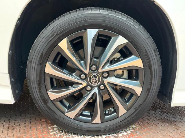 ヴォクシー ハイブリッドS-Z 純正10.5インチナビ 両側電動ドア CD/DVDデッキ バックカメラ 100V電源 トヨタセーフティセンス レーダークルーズ ハーフレザーシート ETC 純正17インチアルミ(23枚目)