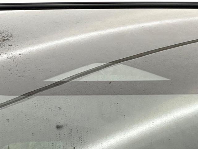 セレナ e-パワー ハイウェイスターV 登録済未使用車 両側電動ドア 全周囲カメラ 衝突被害軽減システム コーナーセンサー スマートキー LEDヘッド ビルトインETC 純正16インチアルミ オートハイビーム 車線逸脱警報 オートライト(8枚目)