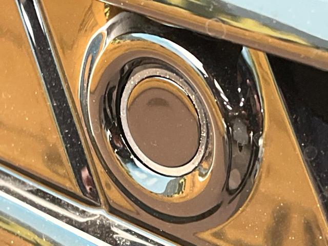 セレナ e-パワー ハイウェイスターV 登録済未使用車 両側電動ドア 全周囲カメラ 衝突被害軽減システム コーナーセンサー スマートキー LEDヘッド ビルトインETC 純正16インチアルミ オートハイビーム 車線逸脱警報 オートライト(31枚目)