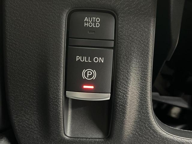 セレナ e-パワー ハイウェイスターV 登録済未使用車 両側電動ドア 全周囲カメラ 衝突被害軽減システム コーナーセンサー スマートキー LEDヘッド ビルトインETC 純正16インチアルミ オートハイビーム 車線逸脱警報 オートライト(50枚目)