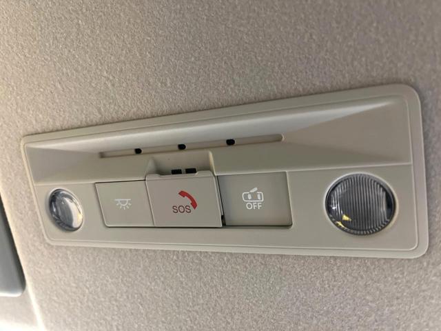 セレナ e-パワー ハイウェイスターV 登録済未使用車 両側電動ドア 全周囲カメラ 衝突被害軽減システム コーナーセンサー スマートキー LEDヘッド ビルトインETC 純正16インチアルミ オートハイビーム 車線逸脱警報 オートライト(66枚目)