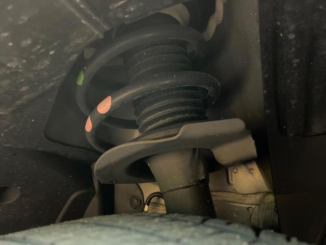 セレナ e-パワー ハイウェイスターV 純正10型ナビ 両方電動スライドドア プロパイロット エマージェンシーブレーキ 全周囲カメラ デジタルインナーミラー ブラインドスポットモニター ETC LEDヘッドライト リアオートエアコン(21枚目)