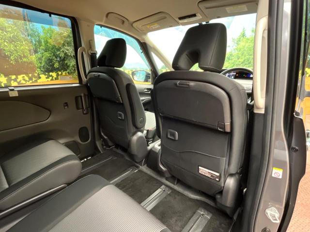 セレナ e-パワー ハイウェイスターV 純正10型ナビ 両方電動スライドドア プロパイロット エマージェンシーブレーキ 全周囲カメラ デジタルインナーミラー ブラインドスポットモニター ETC LEDヘッドライト リアオートエアコン(40枚目)