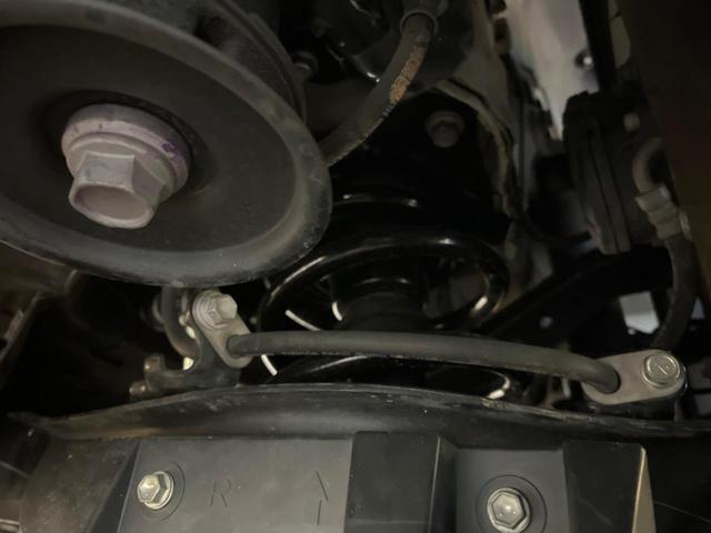 アルファード ２．５Ｓ　Ｃパッケージ　サンルーフ　ＢＩＧ－Ｘ１１型ナビ　１２．８型フリップダウン　モデリスタ　両側電動スライドドア　トヨタセーフティセンス　黒皮調シート　レーダークルーズ　バックカメラ　ＡＣ１００Ｖ電源　シートヒーター（29枚目）