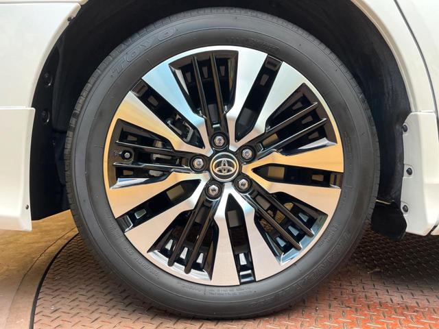 アルファード ２．５Ｓ　Ｃパッケージ　サンルーフ　ＢＩＧ－Ｘ１１型ナビ　１２．８型フリップダウン　モデリスタ　両側電動スライドドア　トヨタセーフティセンス　黒皮調シート　レーダークルーズ　バックカメラ　ＡＣ１００Ｖ電源　シートヒーター（31枚目）