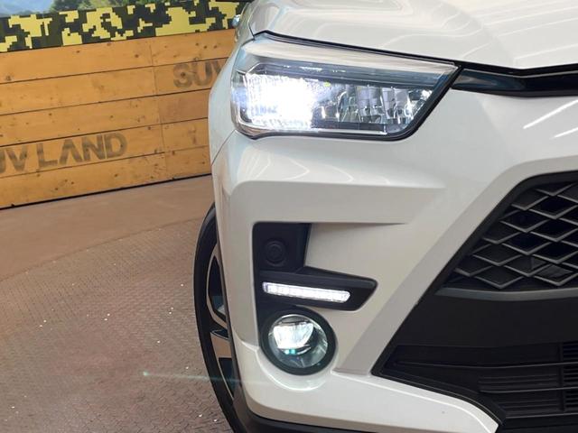 ライズ Ｚ　全周囲カメラ　純正９型ディスプレイオーディオ　衝突被害軽減システム　レーダークルーズ　禁煙　ドラレコ　スマートキー　ＬＥＤヘッド　ビルトインＥＴＣ　純正１７インチアルミ　オートハイビーム（12枚目）