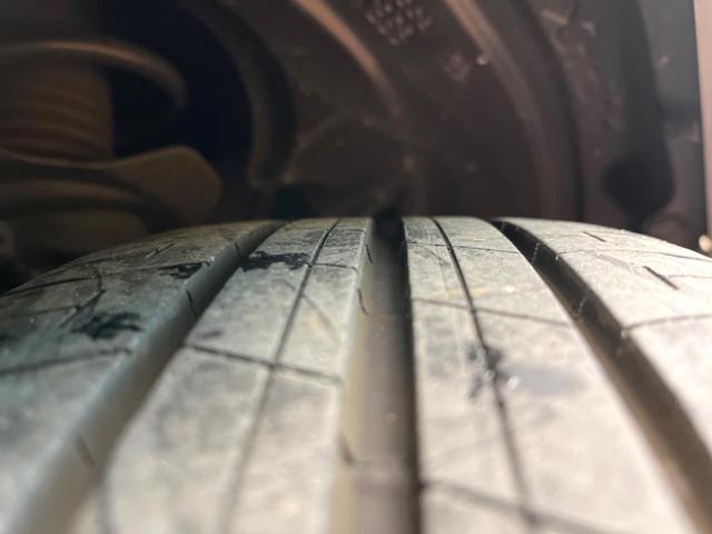 ライズ Ｚ　全周囲カメラ　純正９型ディスプレイオーディオ　衝突被害軽減システム　レーダークルーズ　禁煙　ドラレコ　スマートキー　ＬＥＤヘッド　ビルトインＥＴＣ　純正１７インチアルミ　オートハイビーム（28枚目）