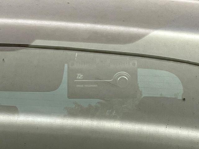 アルファード ２．５Ｓ　タイプゴールド　モデリスタエアロ　デジタルインナーミラー　純正９型ナビ　両側電動ドア　パワーバックドア　ハーフレザーシート　１９インチアルミ　３眼ＬＥＤヘッドライト　ウッドコンビステアリング　セーフティセンス　禁煙車（32枚目）