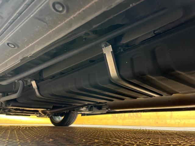 アルファード ２．５Ｓ　タイプゴールド　モデリスタエアロ　デジタルインナーミラー　純正９型ナビ　両側電動ドア　パワーバックドア　ハーフレザーシート　１９インチアルミ　３眼ＬＥＤヘッドライト　ウッドコンビステアリング　セーフティセンス　禁煙車（42枚目）