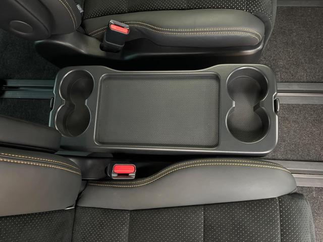 アルファード ２．５Ｓ　タイプゴールド　モデリスタエアロ　デジタルインナーミラー　純正９型ナビ　両側電動ドア　パワーバックドア　ハーフレザーシート　１９インチアルミ　３眼ＬＥＤヘッドライト　ウッドコンビステアリング　セーフティセンス　禁煙車（69枚目）