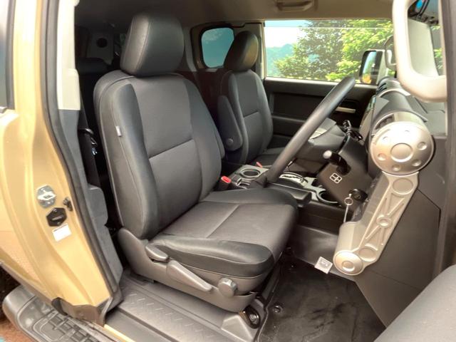 ＦＪクルーザー ベースグレード　ＳＤナビ　禁煙車　ドライブレコーダー　ＥＴＣ　フルセグ　プライバシーガラス　Ｂｌｕｅｔｏｏｔｈ　横滑り防止装置　盗難防止システム　キーレス　クリアランスソナー（9枚目）