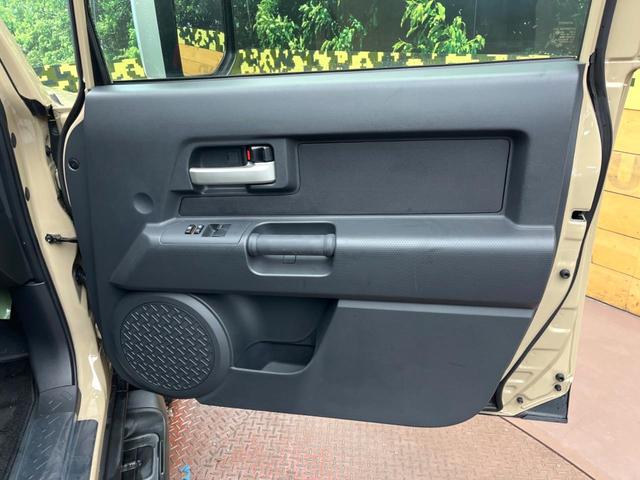 ＦＪクルーザー ベースグレード　ＳＤナビ　禁煙車　ドライブレコーダー　ＥＴＣ　フルセグ　プライバシーガラス　Ｂｌｕｅｔｏｏｔｈ　横滑り防止装置　盗難防止システム　キーレス　クリアランスソナー（37枚目）