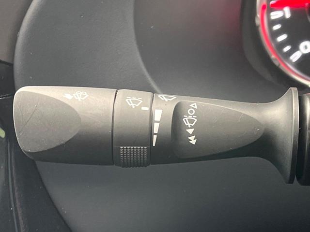 ハイラックス Ｚ　ＧＲスポーツ　純正ディスプレイオーディオ　バックカメラ　トヨタセーフティセンス　レーダークルーズ　禁煙車　ハーフレザーシート　パワーシート　コーナーセンサー　スマートキー　ＬＥＤヘッド　ＥＴＣ　純正１８インチアルミ（47枚目）