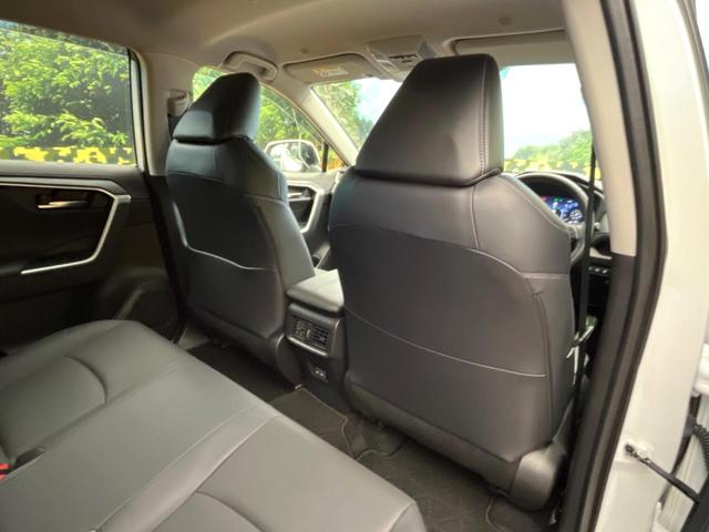 ＲＡＶ４ Ｇ　モデリスタエアロ　デジタルインナーミラー　純正１０．５インチディスプレイオーディオ　セーフティセンス　ブラインドスポットモニター　パワーバックドア　シートベンチレーション　メモリー機能付きパワーシート（39枚目）