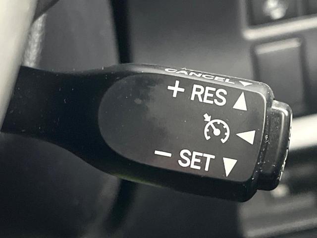 エスクァイア Ｇｉ　フリップダウンモニター　ＢＩＧ－Ｘ１１インチナビ　セーフティセンス　前席シートヒーター　ＬＥＤヘッドライト　両側電動スライドドア　クルーズコントロール　ドライブレコーダー　ＥＴＣ　フルセグ（6枚目）