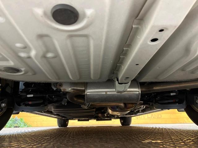 エスクァイア Ｇｉ　フリップダウンモニター　ＢＩＧ－Ｘ１１インチナビ　セーフティセンス　前席シートヒーター　ＬＥＤヘッドライト　両側電動スライドドア　クルーズコントロール　ドライブレコーダー　ＥＴＣ　フルセグ（19枚目）